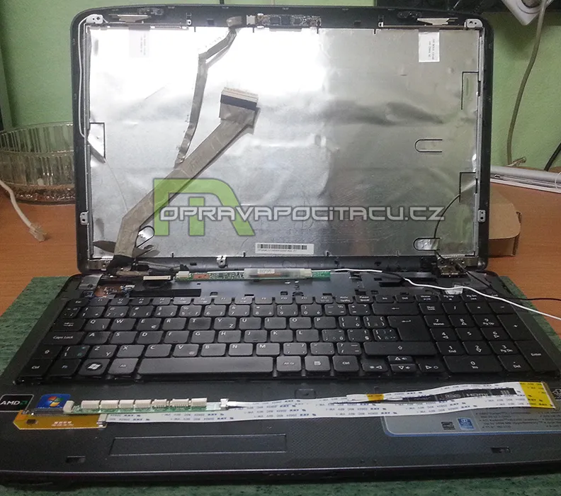 Přestavba CCFL displeje na LED notebooku ACER Aspire 5536